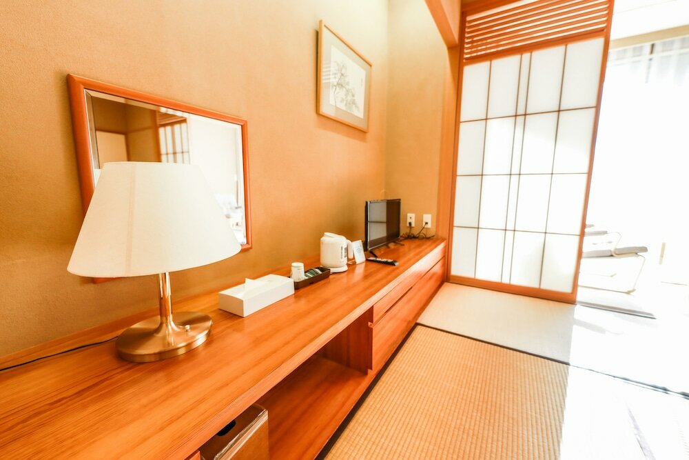 Фото Chateraise Hotel Nirasaki Forest