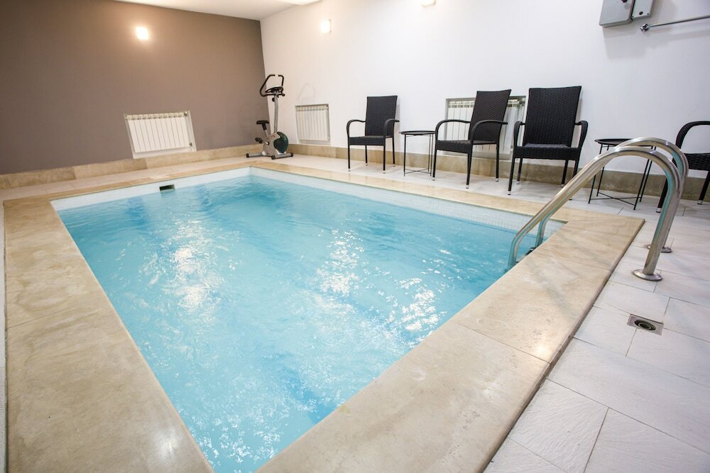 Фото The Phoenix Boutique Hotel