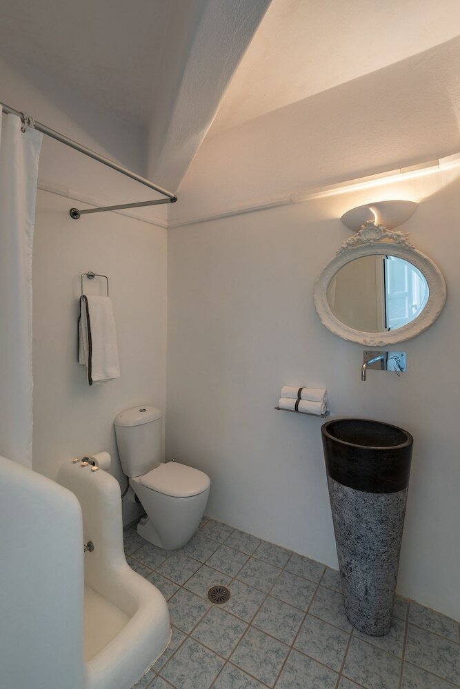 Фото Little Blue