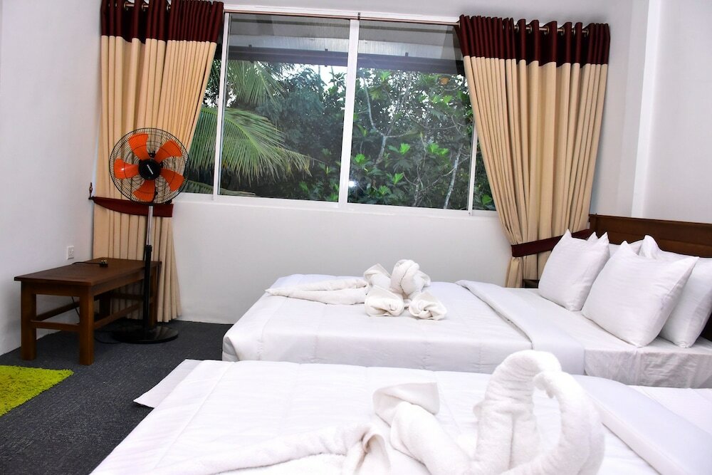 Фото Nine Arch Holiday Resort