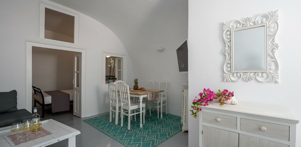 Фото Agapi Cave House