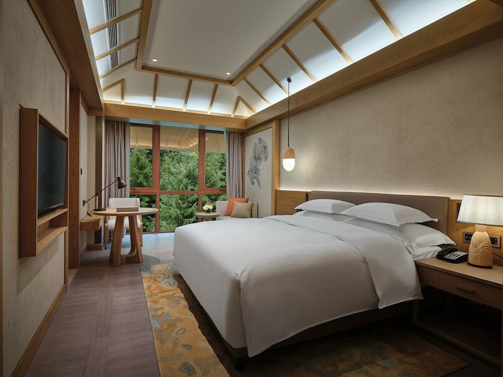 Фото Crowne Plaza Shennongjia, an Ihg Hotel