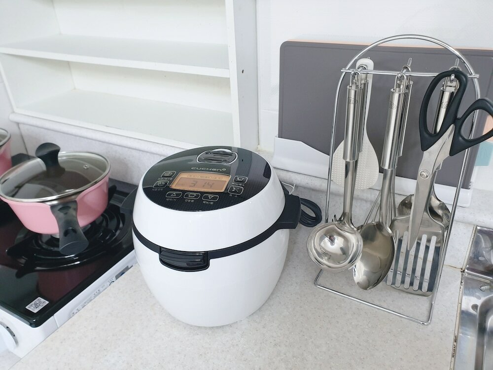 Фото Myeongdong Sky Castle House