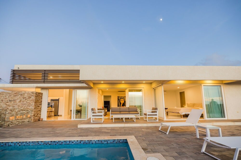 Фото Calabas 33-e