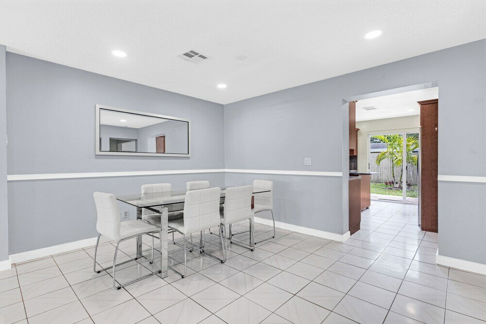 Фото Dania Hills w Pool 10 min to Beach