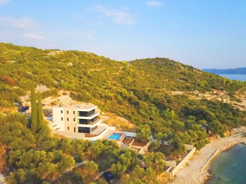 Фото Hedera Estate, Villa Hedera XV