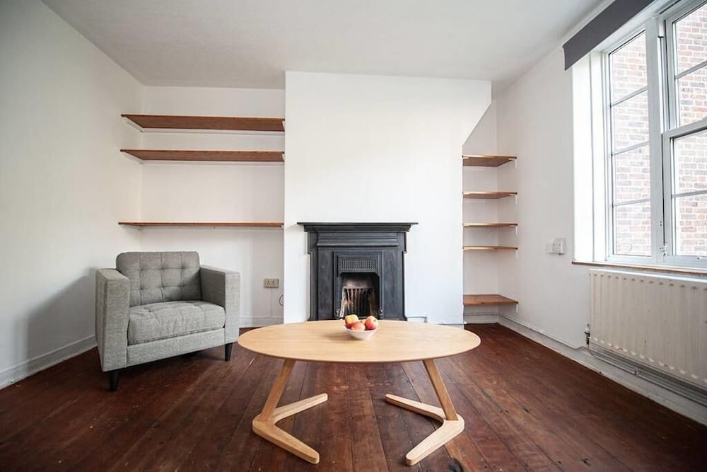 Фото Central London 2br Apartment in Waterloo