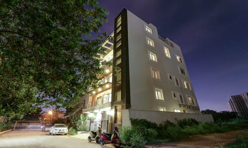 Гостиница Jade Blue Suites в Бангалоре
