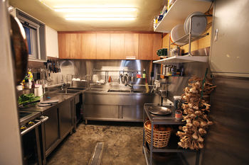 Фото Hongdae Guesthouse Pajamaparty - Hostel