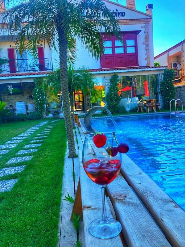 Гостиница Casa Rubino Alacati в Чешме