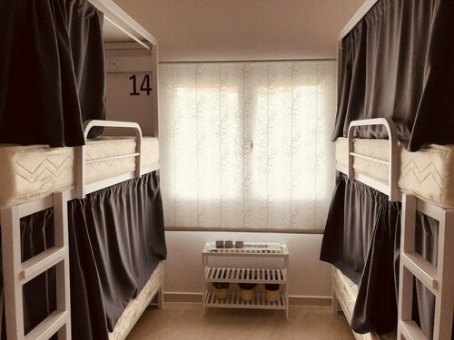 Гостиница Albergue SIXTOs no Caminho - Hostel в Сантьяго-де-Компостела