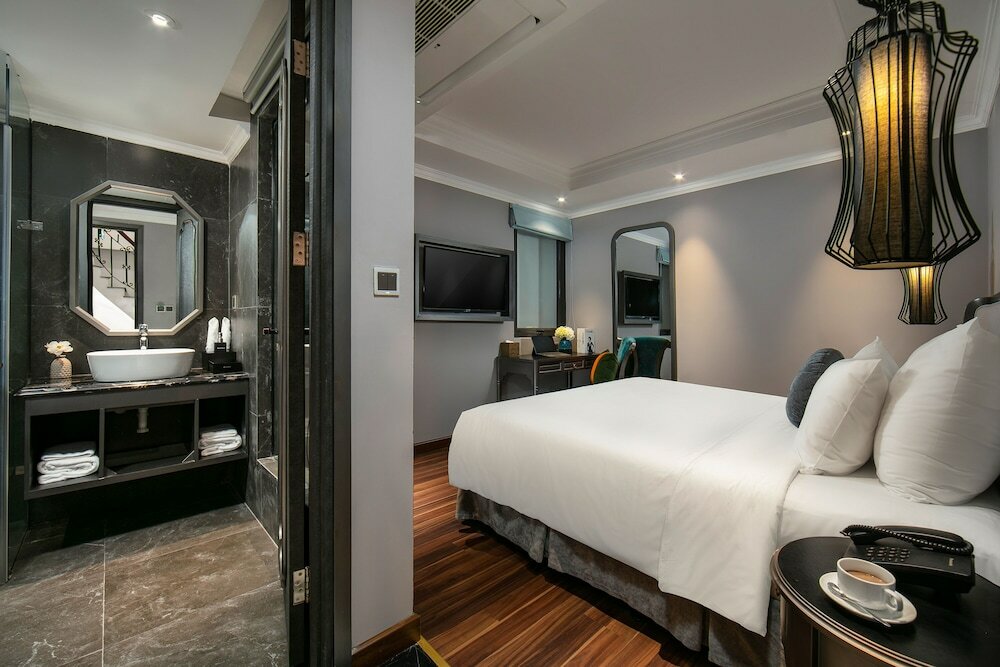 Фото L'Heritage Hotel