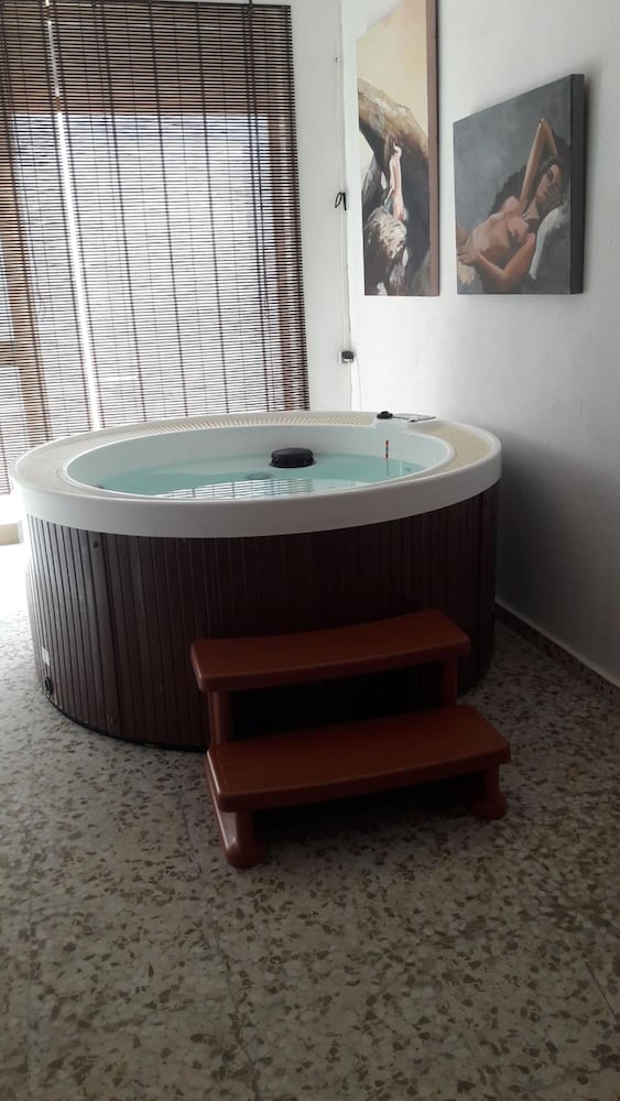 Фото Apartamentos Mary