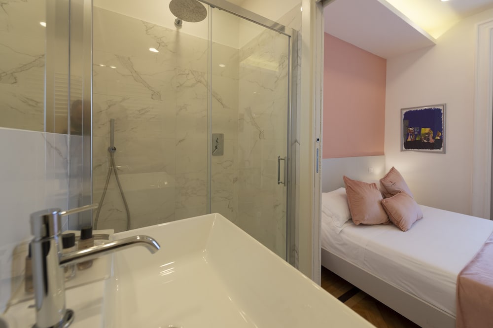 Фото Le Angioine Rooms