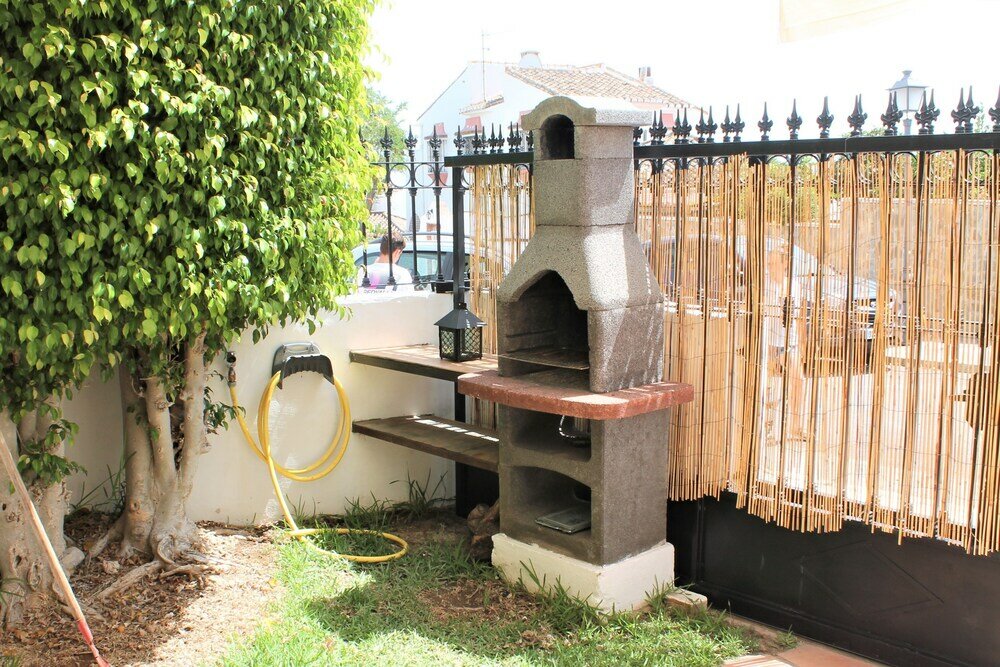 Фото Rootop Villa - Chalet EN Cabo Pino con vistas al mar, jardines y piscina