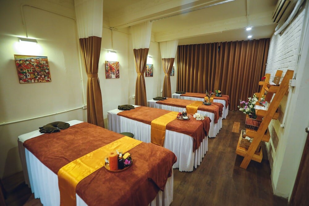 Фото Halley Hostel & SPA Hanoi