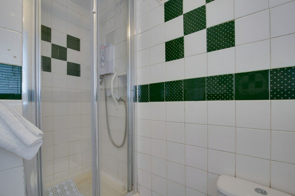 Фото Newark House - 2 Bedroom Apartment