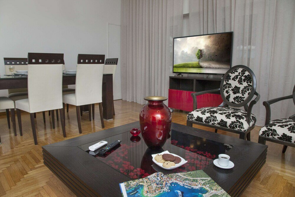 Фото Exceptional Penthouse near Acropolis Museum by Ghh