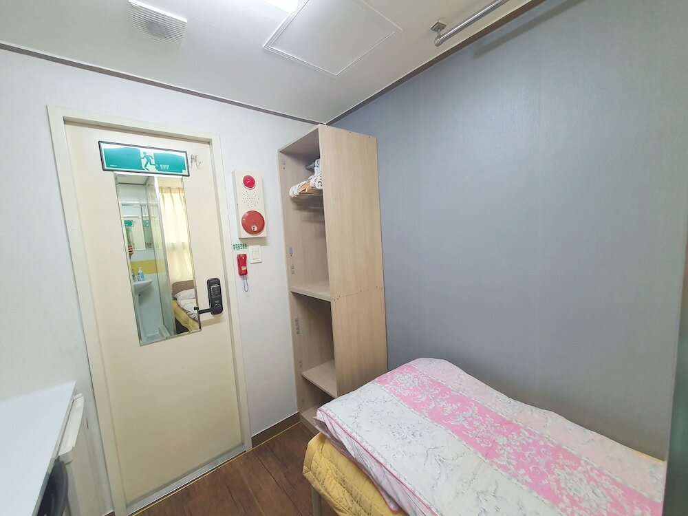 Фото IRich House