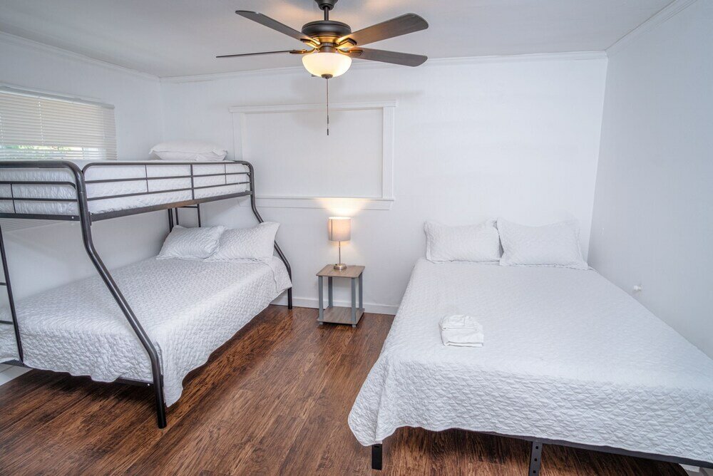 Фото Tranquil Getaway 3br/2ba Near Downtown