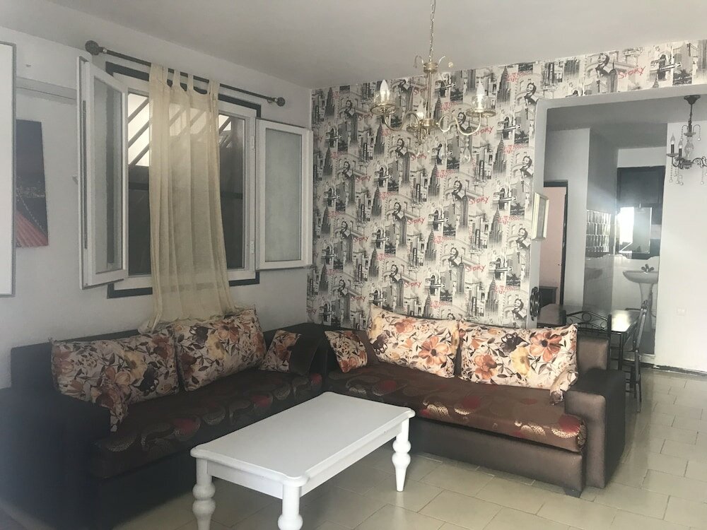 Фото Too Many Suites