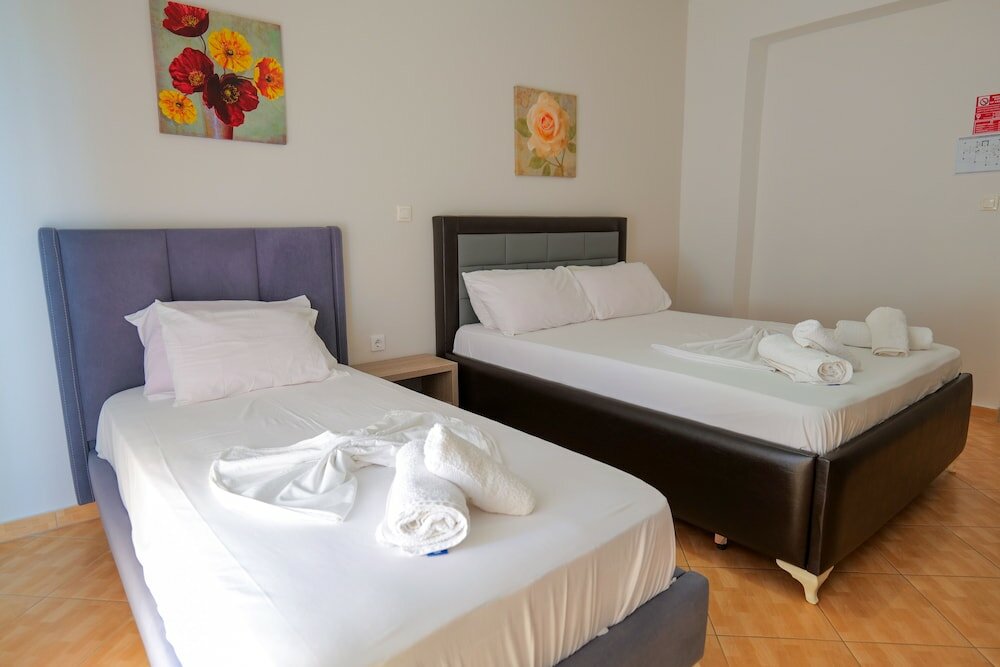 Фото Hotel Driloni