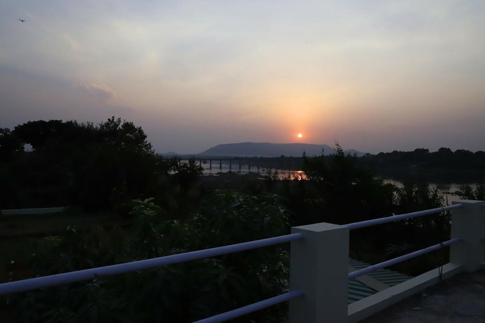 Фото Karnavati Retreat