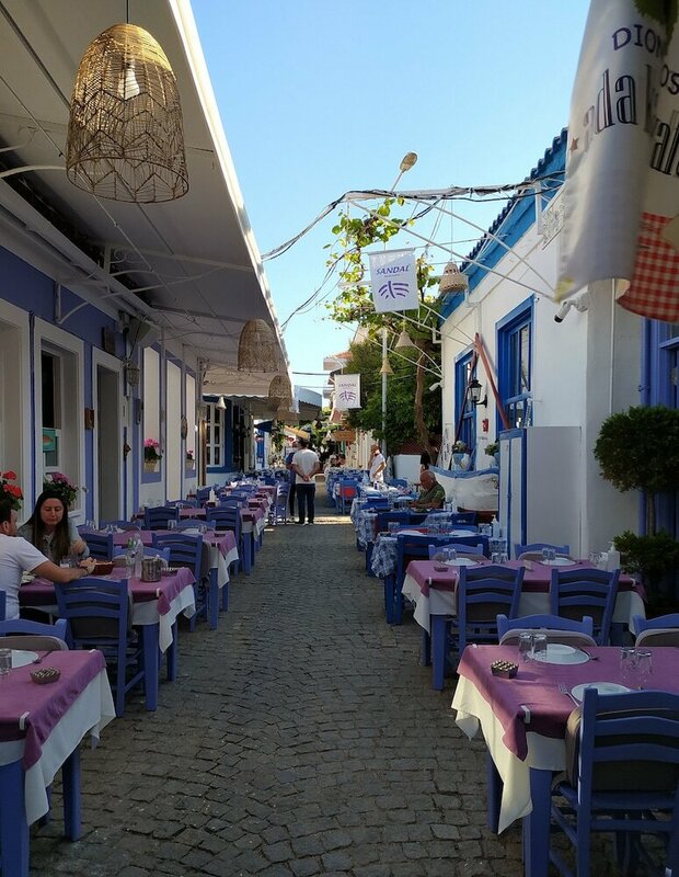 Гостиница Dionysos Hotel Bozcaada в Бозджааде