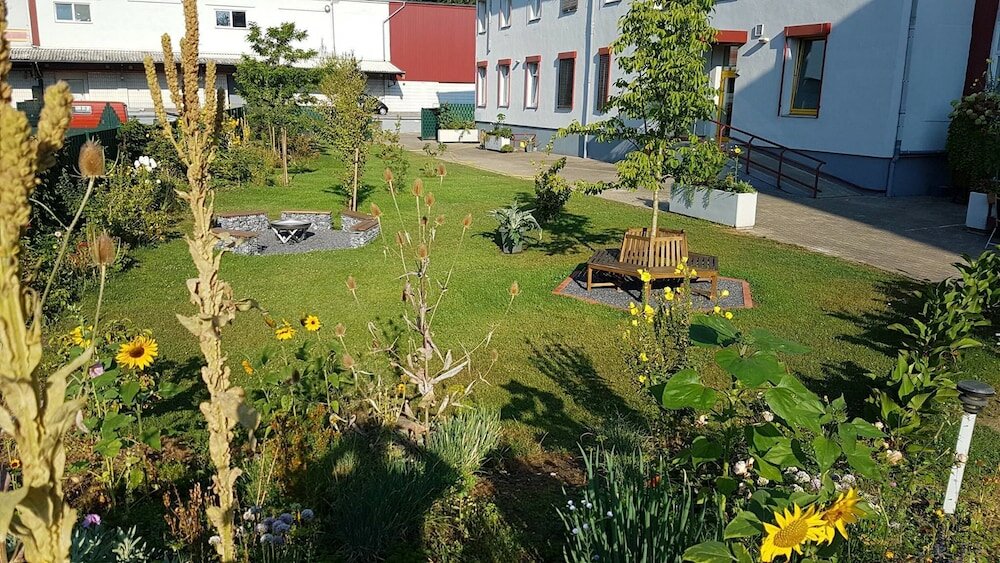 Фото Ruhr Inn Hotel