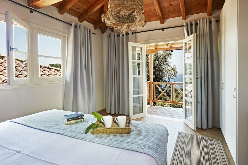 Фото Skiathos Ira Hotel