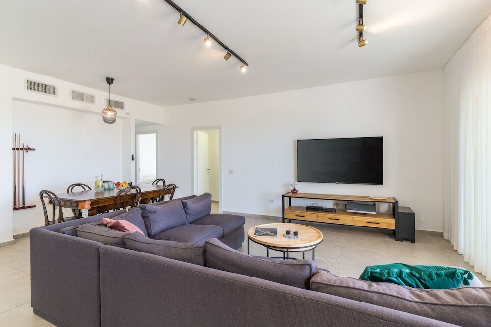 Фото Alloro First Line To The Beach