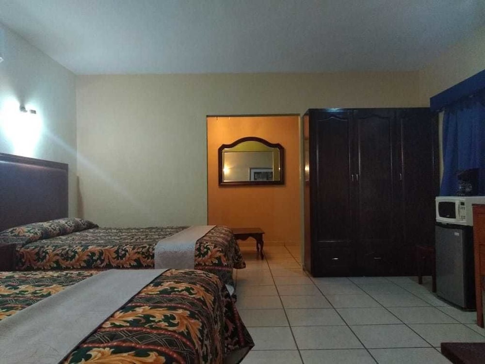 Фото Cactus Inn Los Cabos