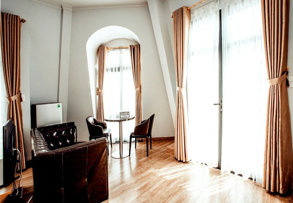 Фото The Oriental Ruby