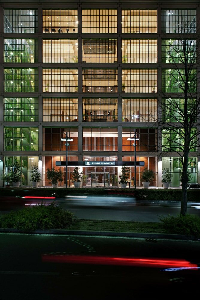 Фото DoubleTree by Hilton Turin Lingotto