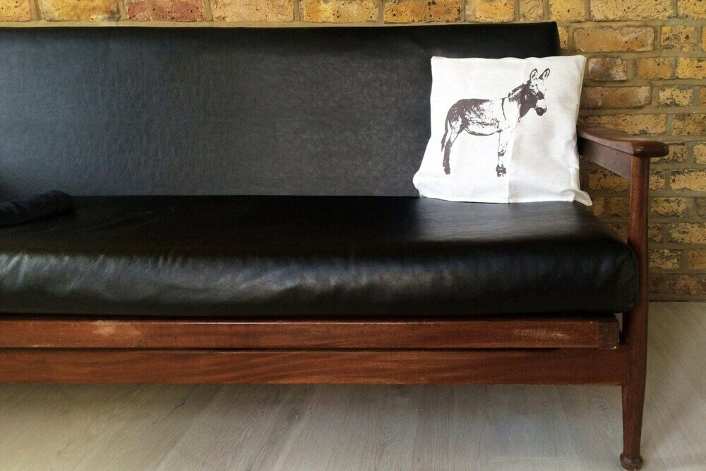 Фото Beautiful Canalside 1-bedroom Flat With Terrace