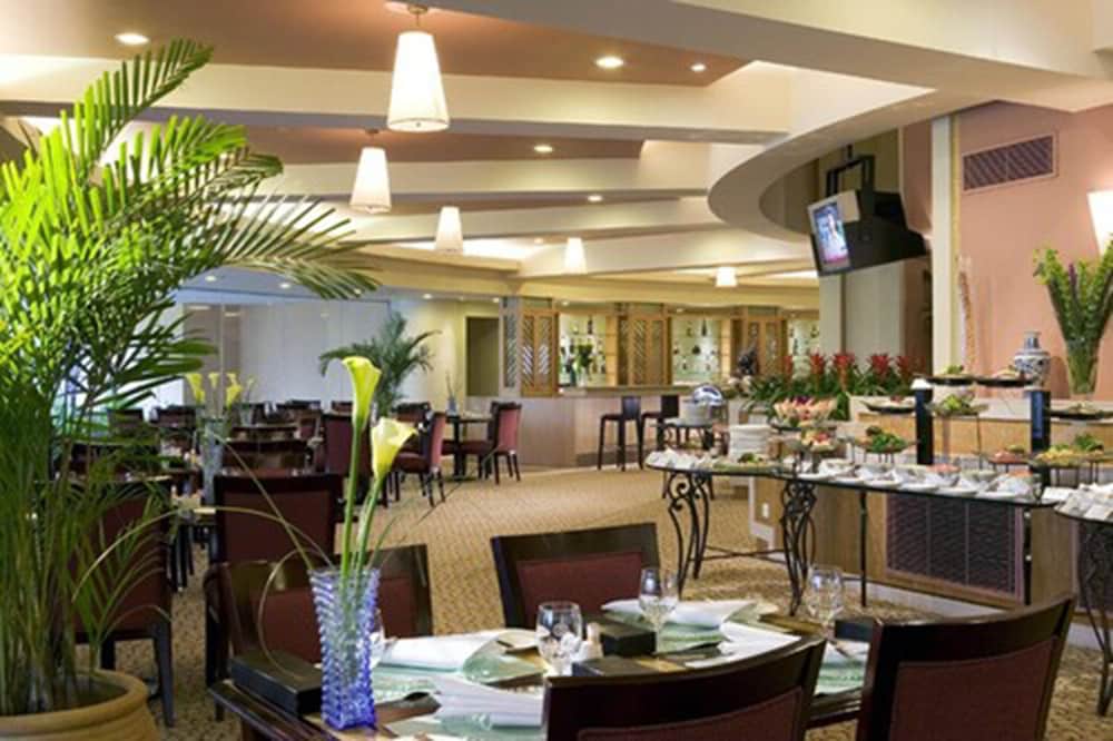 Фото Dongguan Mcb Lake Hotel