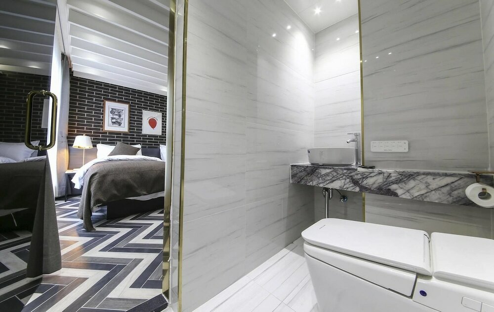 Фото The Post Hotel