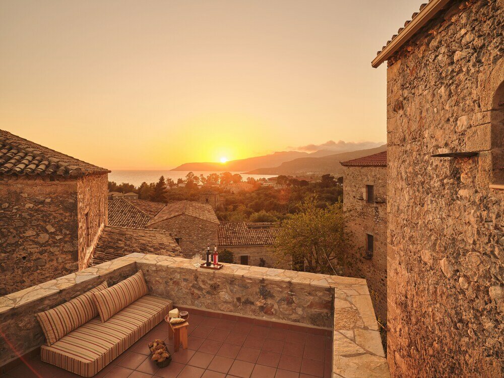 Фото Petreas Tower