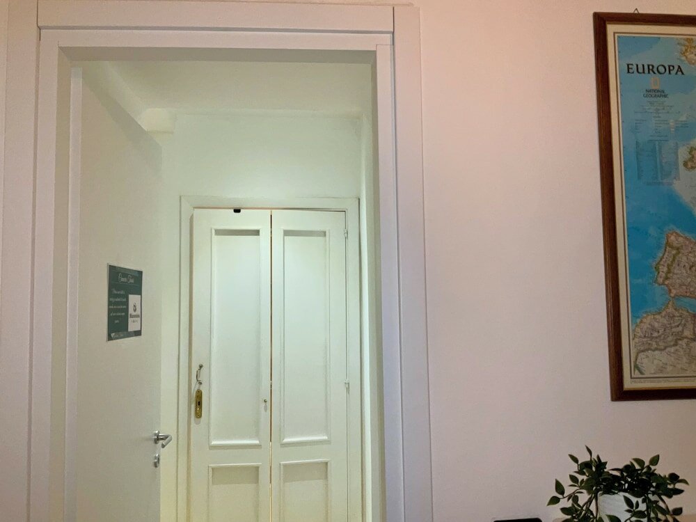 Фото Mammina Home Napoli - Santa Lucia