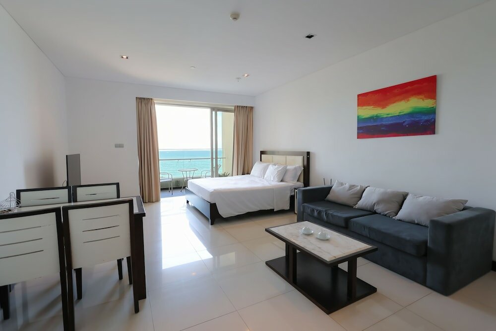 Фото The Sea Luxury Nha Trang Apartment