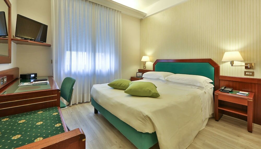 Фото Hotel Astoria, Sure Hotel Collection by Best Western