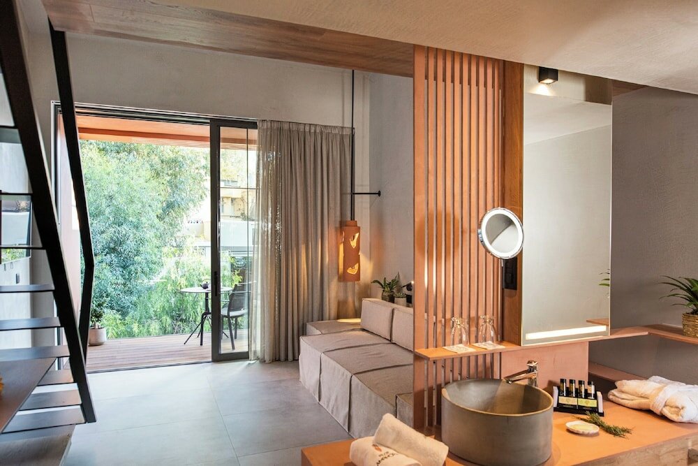 Фото Pilot Amphora Boutique Hotel - Adults Only