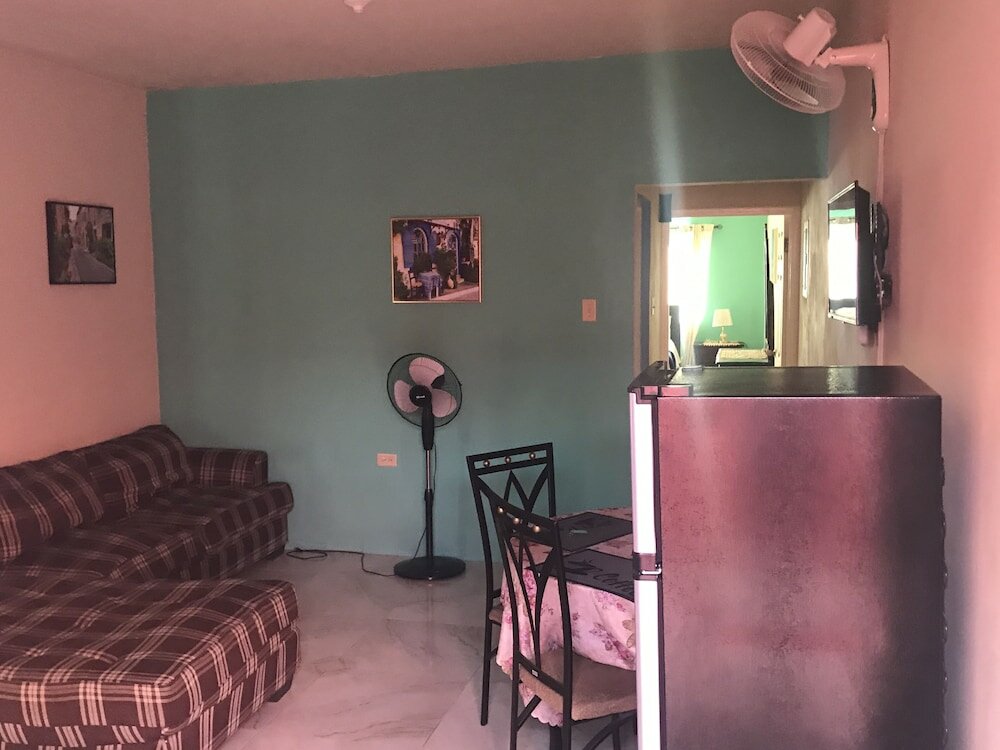 Фото Kardel Vacation Apartments