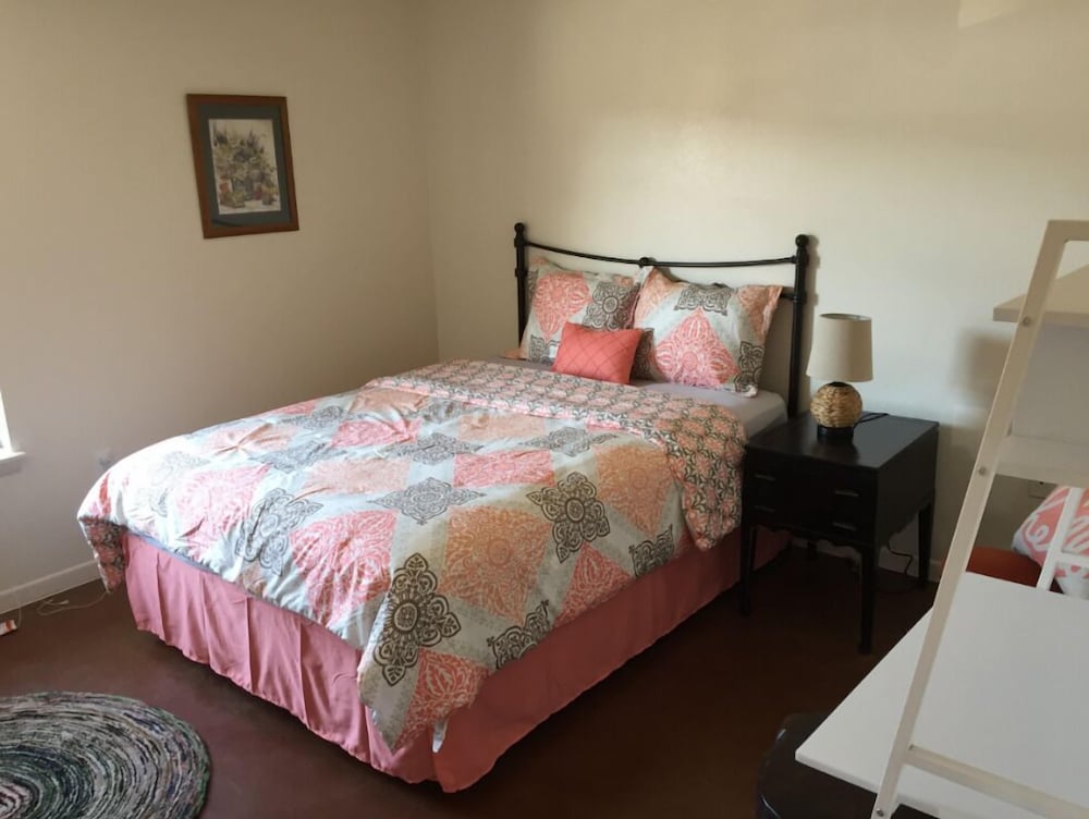 Фото 1 Bed Apartment next to Sw Integris near Downtown