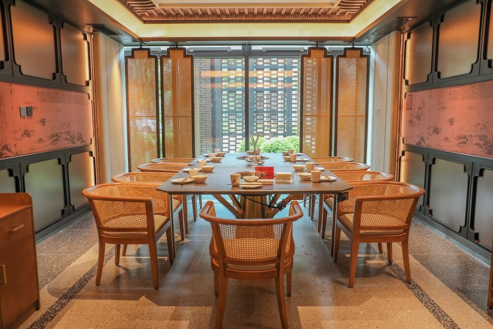 Фото Tianfu Intl Hotel Complex Rongxiu Ctyd