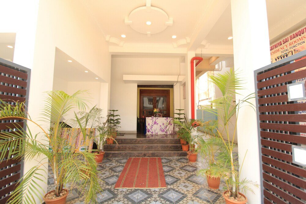 Фото Sri Sathiya Sai Residency