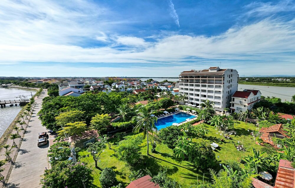 Фото RiverTown Hoi An Resort & SPA