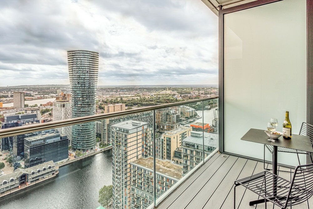 Фото Urban Rest Canary Wharf Apartments