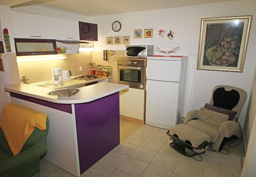 Фото Zeljko - With Nice Garden - H