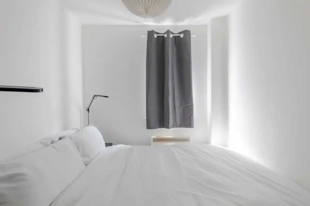 Фото Vibrant & Snug 2bd Flat - Beckton